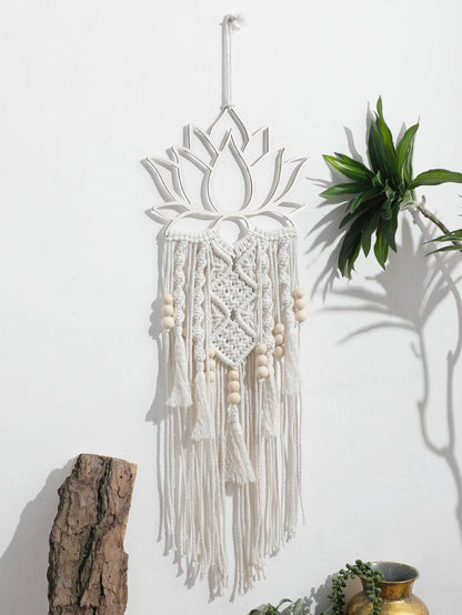 Lotus Macrame Wall Hanging - Boho Dream Catcher Craft Ornament for Bedroom, Dorm, or Apartment Decoration