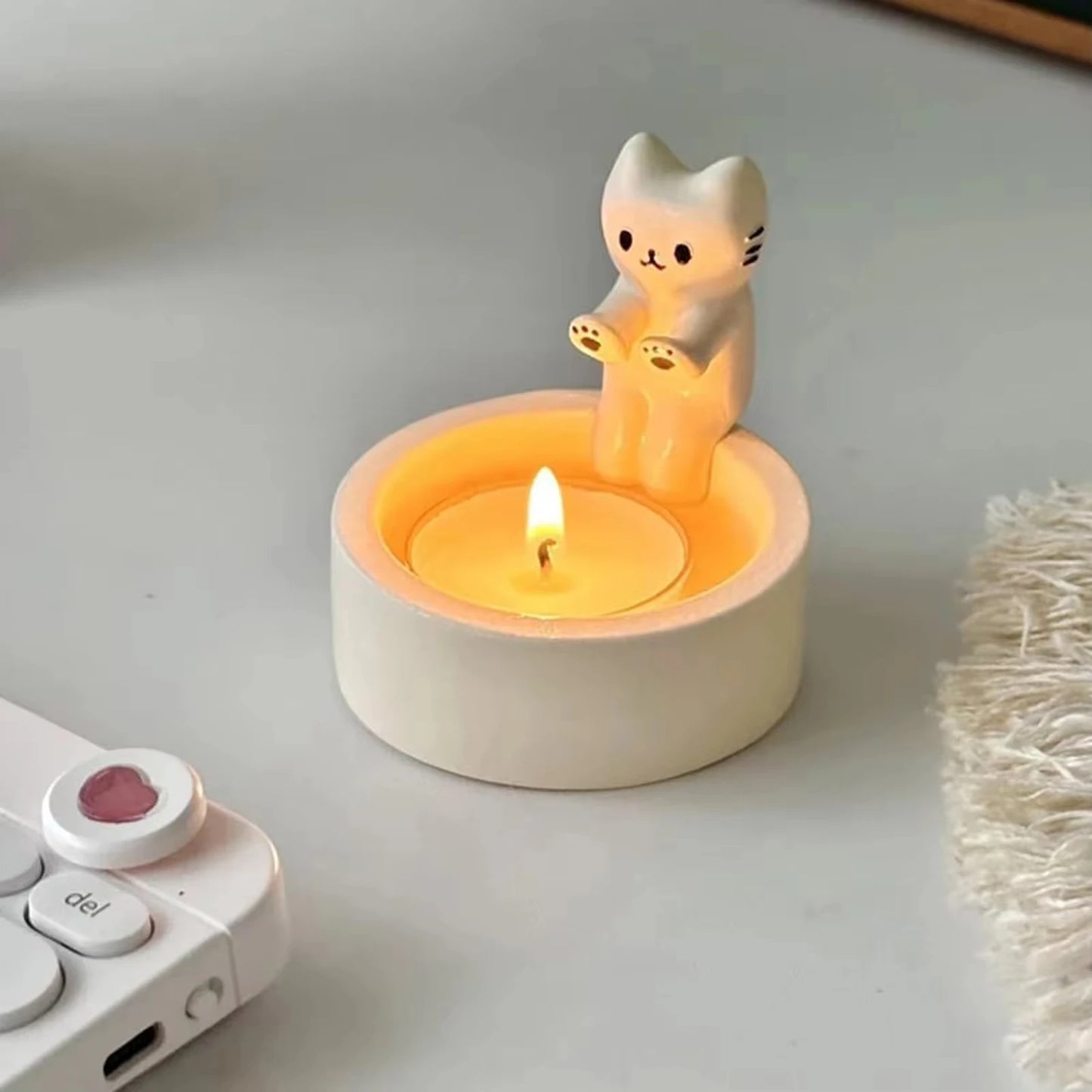 Kitten Candle Holder - Cute Cat Candlestick for Aromatherapy